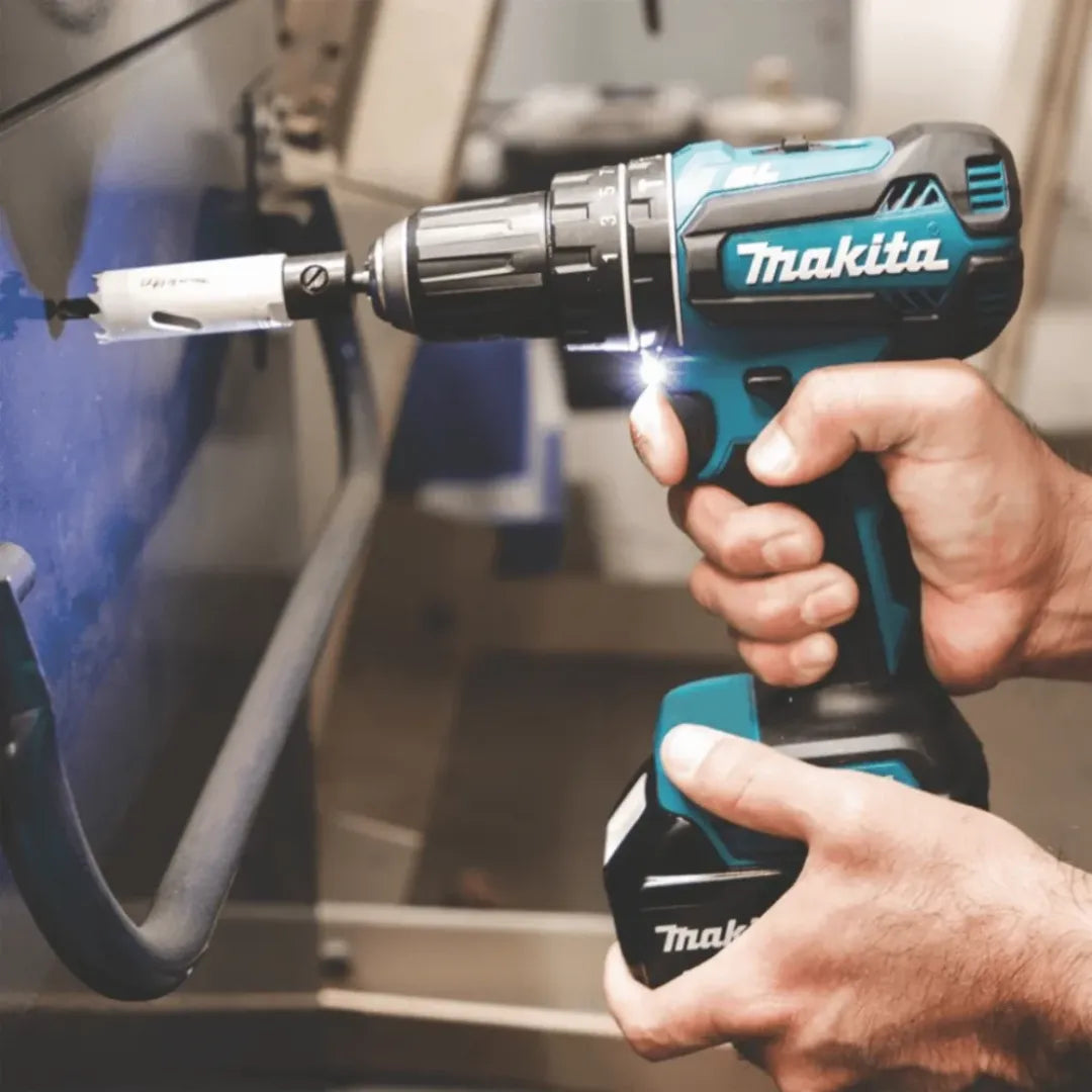 Dile Adiós a los Cables con el Taladro Inalámbrico Makita 24V