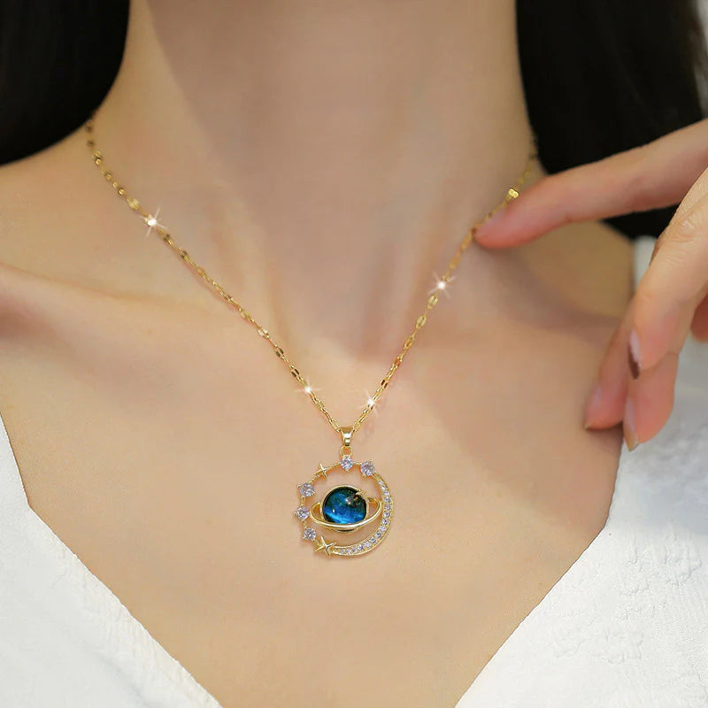 Brilla con Elegancia y Belleza con el Collar Saturno