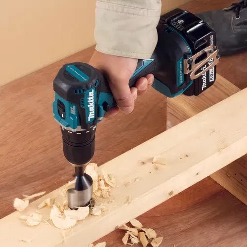 Dile Adiós a los Cables con el Taladro Inalámbrico Makita 24V